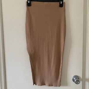 Lulus Side Slit Midi Skirt,‎ S
